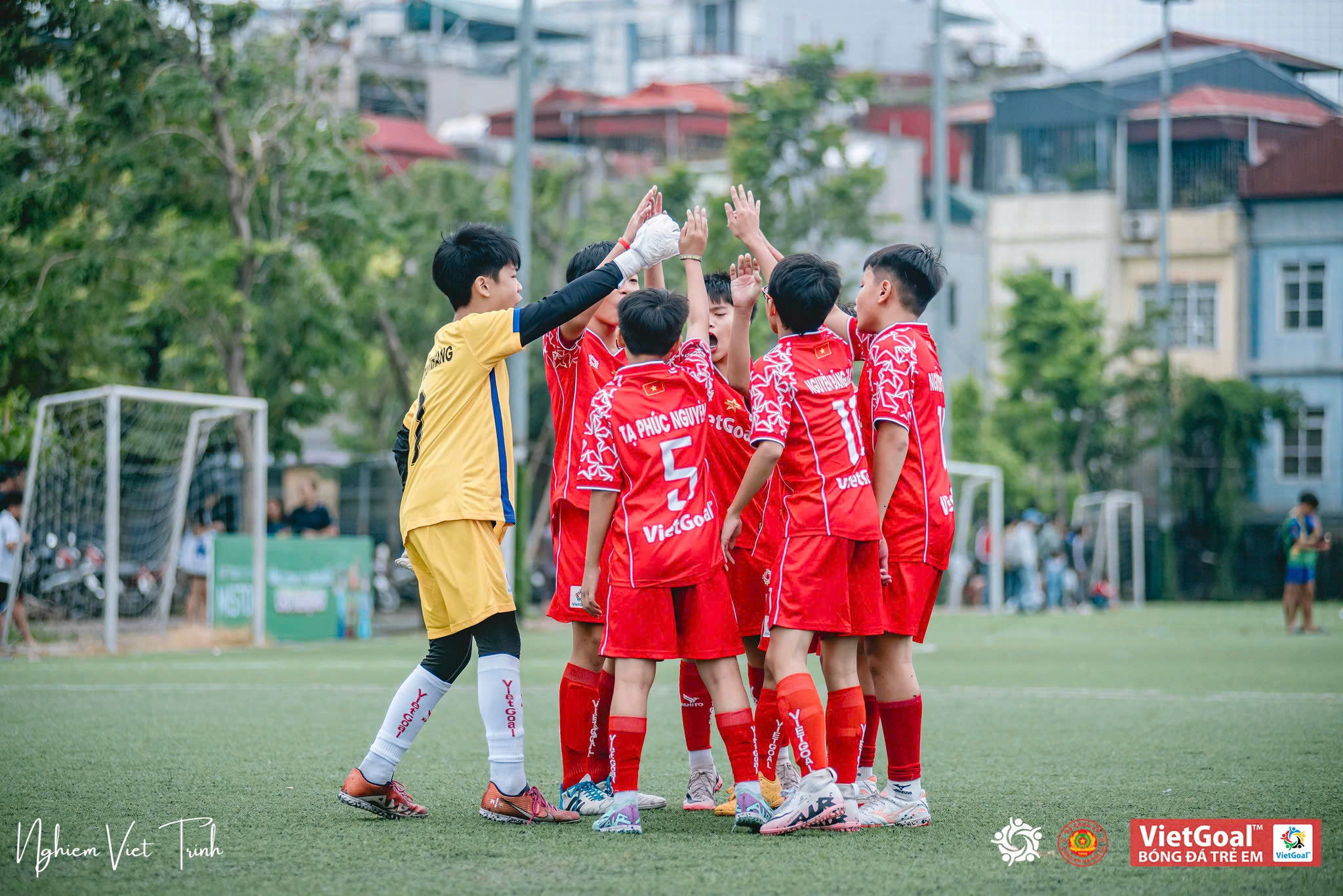 GIẢI HCFL AS2 – ĐỘNG LỰC LEAGUE 2024: BẤT CHẤP MƯA GIÓ, CHIẾN BINH VIETGOAL THẮNG LỚN VÀ BÁO TIN ĐẦU BẢNG!