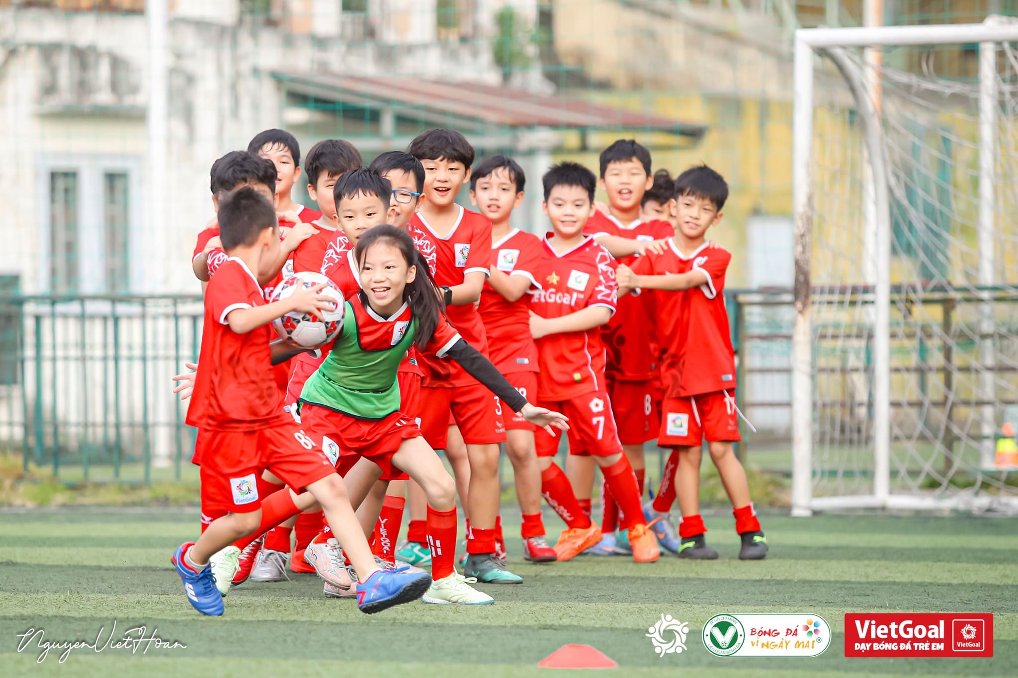 Trò Chơi Dân Gian Trong Lớp Bóng Đá Cho Trẻ – Phương Pháp Giảng Dạy Độc Đáo Tại VietGoal