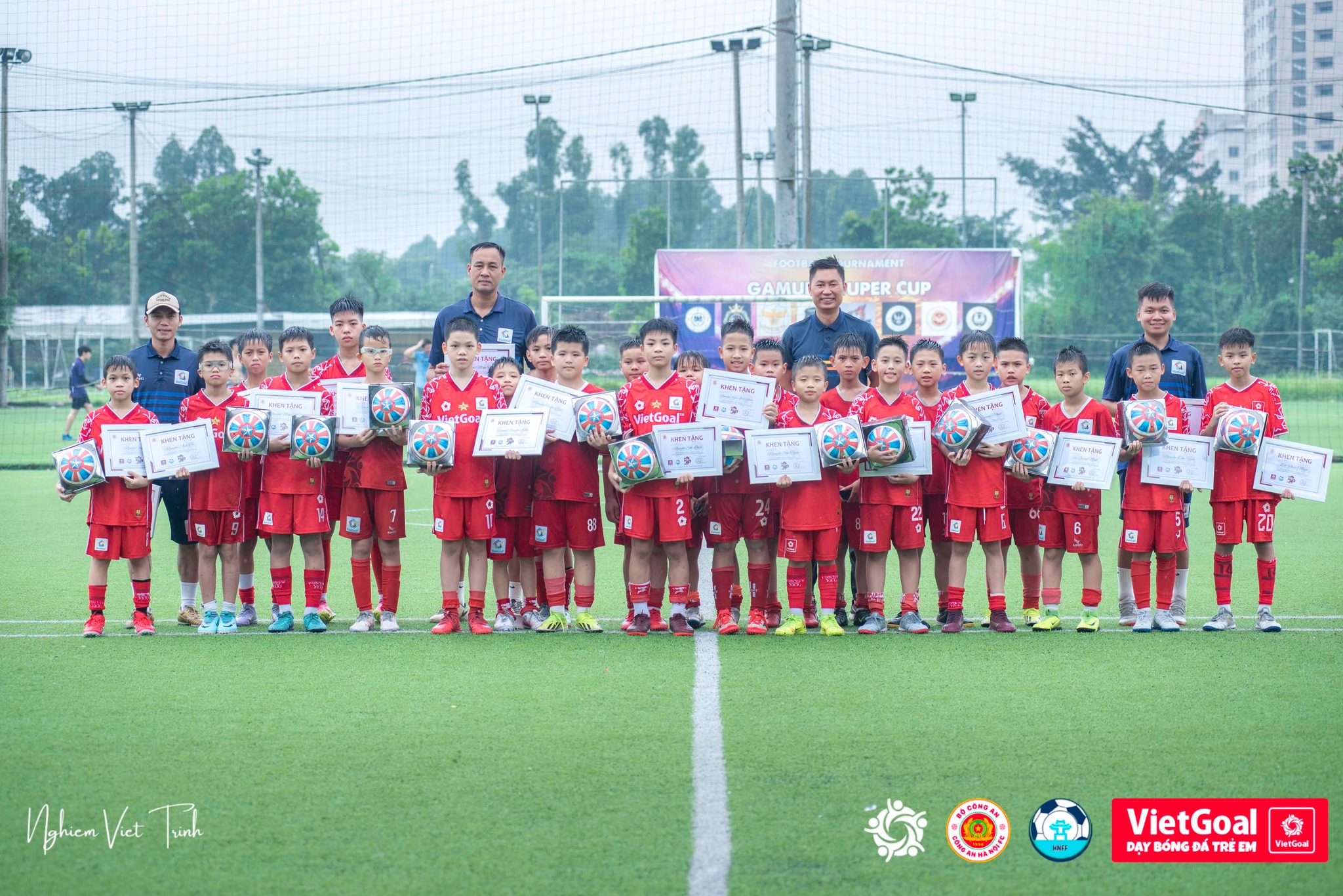 Đăng Ký Lớp Bóng Đá Cho Trẻ 11 Tuổi: Hành Trình U11 VietGoal Dự Giải Quốc Gia Nestlé Milo 2025