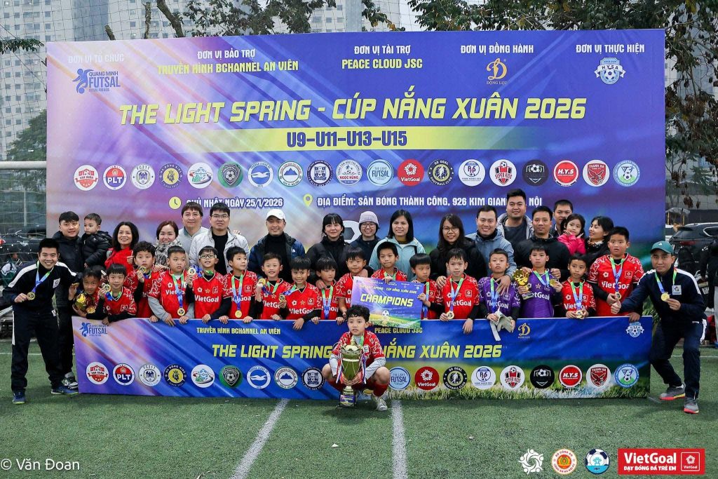 U9 VIETGOAL VÔ ĐỊCH 2 GIẢI LỚN TRONG MỘT TUẦN RỰC RÕ.